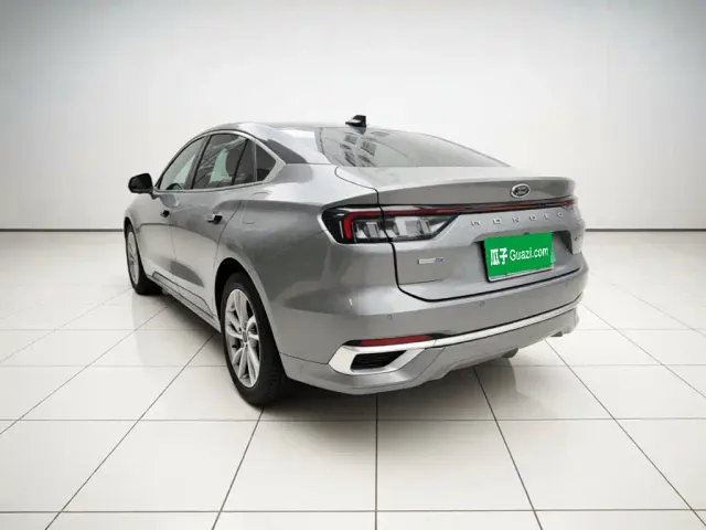 Ford Mondeo — Фото автомобиля 4