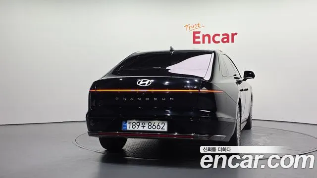 Hyundai Grandeur — Фото автомобиля 4