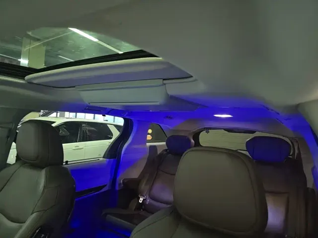 Toyota Sienna — Фото автомобиля 17