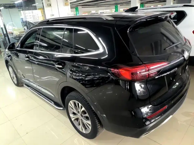 Buick Envision Plus — Фото автомобиля 4