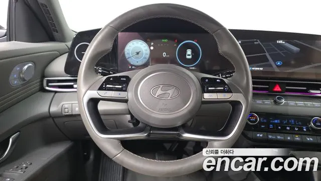 Hyundai AVANTE Новый Avante (CN7) — Фото автомобиля 13