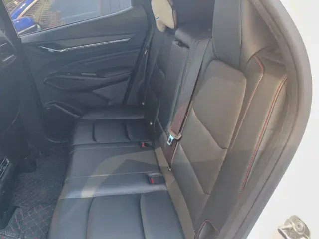 Changan X5 Plus — Фото автомобиля 13