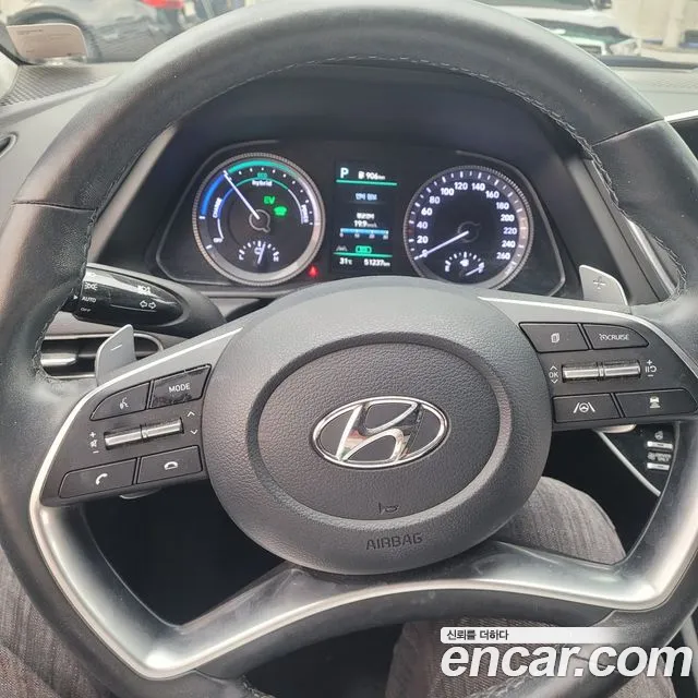 Hyundai Sonata — Фото автомобиля 6