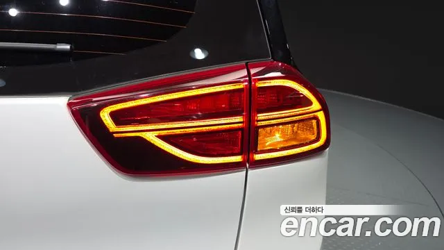 Kia Niro Niro Plus Earth — Фото автомобиля 19