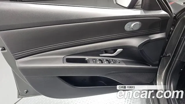 Hyundai Avante CN7 — Фото автомобиля 24