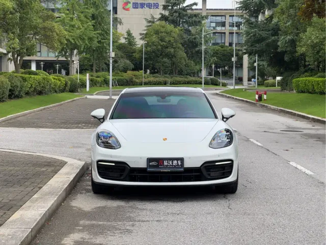 Porsche Panamera 2021 Model Panamera 2.9T — Фото автомобиля 2