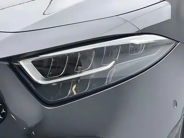 Mercedes-Benz CLS-Class — Фото автомобиля 15