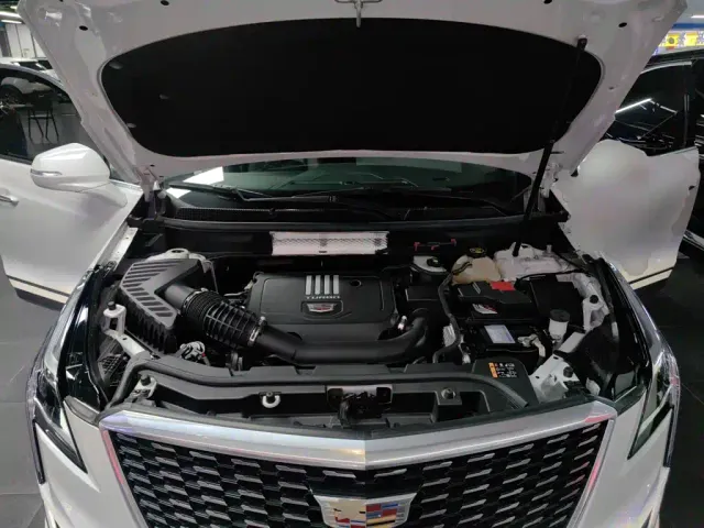 Cadillac XT5 — Фото автомобиля 15