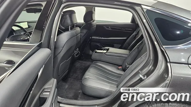 Genesis G80 Бензин 2.5 турбо 2WD — Фото автомобиля 12
