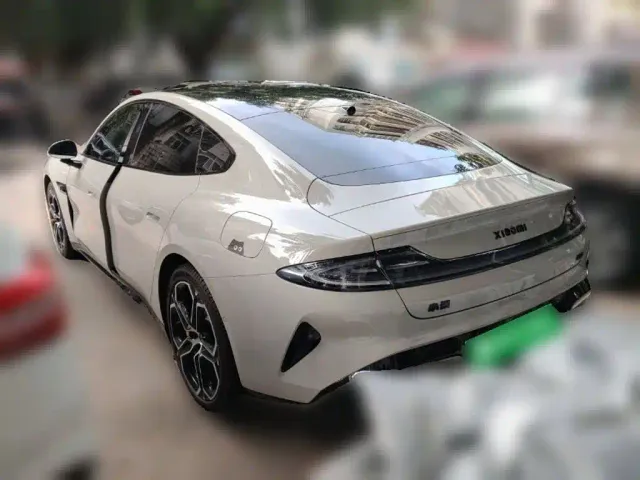 Xiaomi SU7 — Фото автомобиля 4