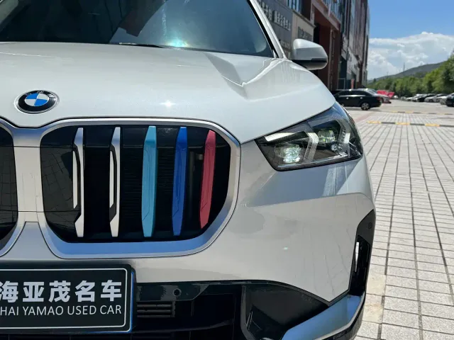 BMW X1 — Фото автомобиля 4