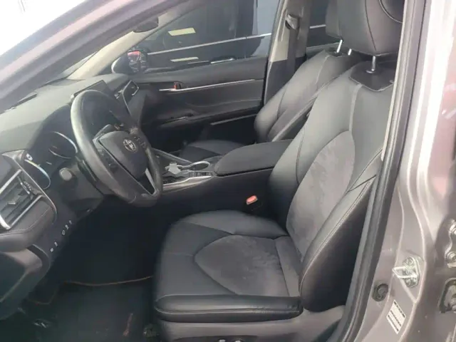 Toyota Camry — Фото автомобиля 14