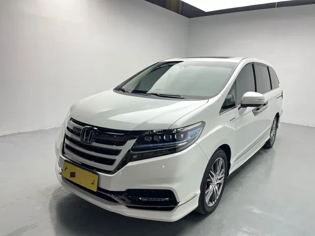 Фотография автомобиля — Honda Elysion