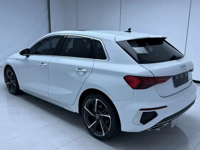 Audi A3 — Фото автомобиля 6