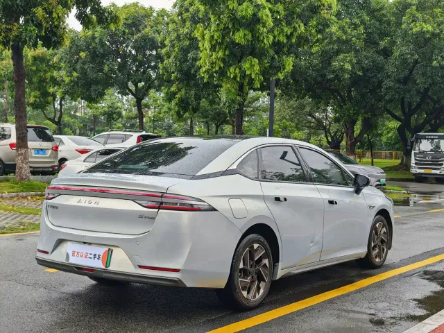 GAC Aion S Plus — Фото автомобиля 4