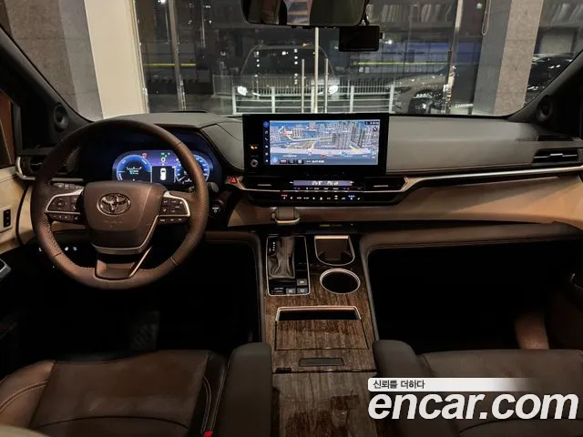 Toyota Sienna 4th Gen — Фото автомобиля 6