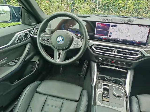 BMW i4 M50 — Фото автомобиля 20