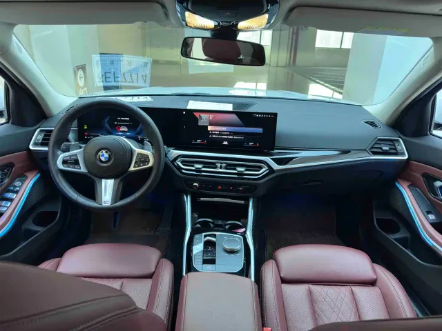 BMW 3 Series — Фото автомобиля 12