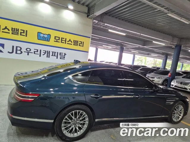 Genesis G80 Бензин 2.5 турбо 2WD — Фото автомобиля 19