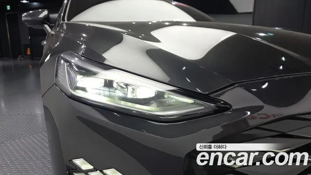 Kia K8 Hybrid — Фото автомобиля 7