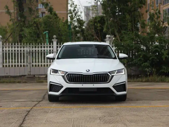 Skoda Octavia — Фото автомобиля 2