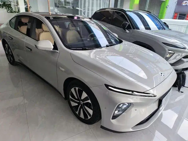 Nio ET7 — Фото автомобиля 3
