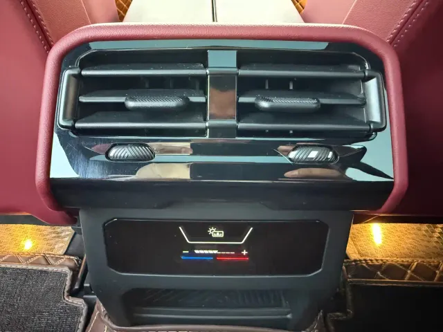 BMW 5 Series — Фото автомобиля 15