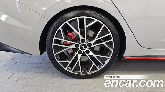 Hyundai Avante CN7 — Фото автомобиля 5