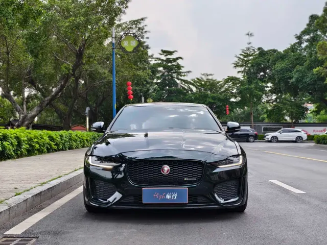 Jaguar XEL — Фото автомобиля 2
