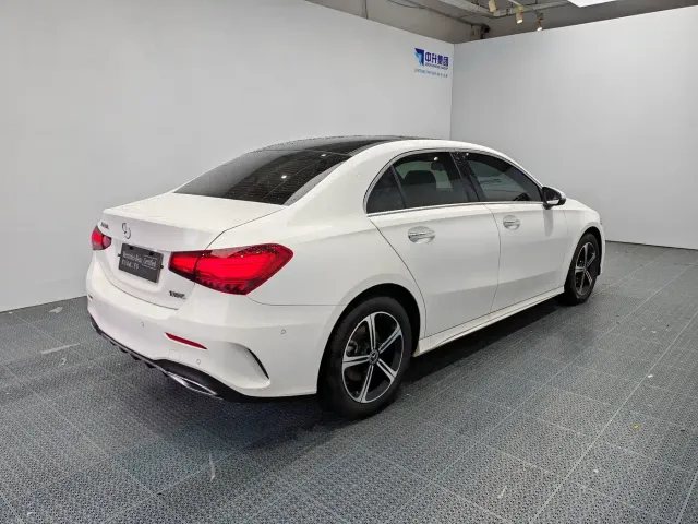 Mercedes-Benz A-Class — Фото автомобиля 6