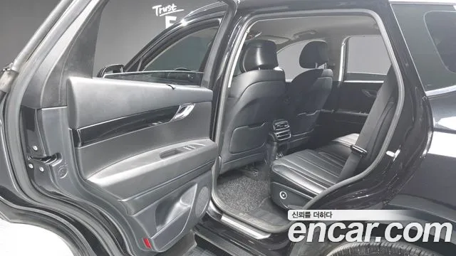 Genesis GV80 2.5T Бензин 2WD — Фото автомобиля 26