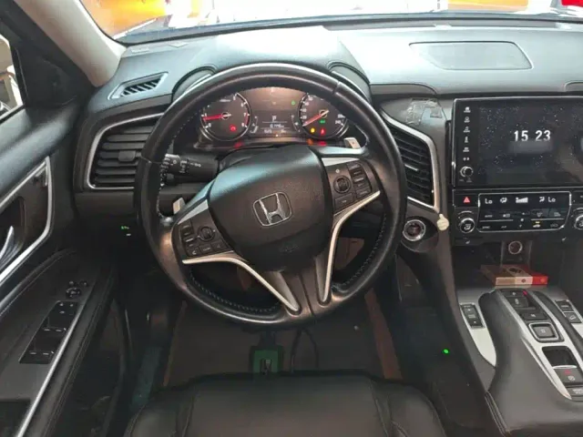 Honda Avancier — Фото автомобиля 10