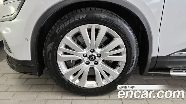 Renault-KoreaSamsung QM6 Новый QM6 2.0 GDe Première 2WD — Фото автомобиля 4
