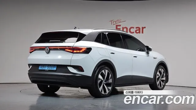 Volkswagen ID.4 — Фото автомобиля 2