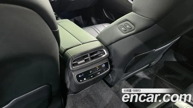 Genesis G80 RG3 — Фото автомобиля 29