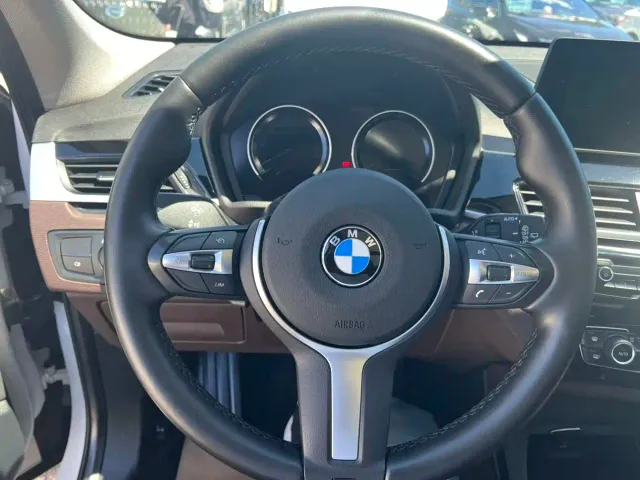 BMW X1 — Фото автомобиля 7