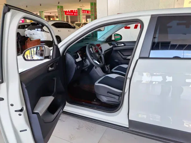Volkswagen Tharu — Фото автомобиля 6
