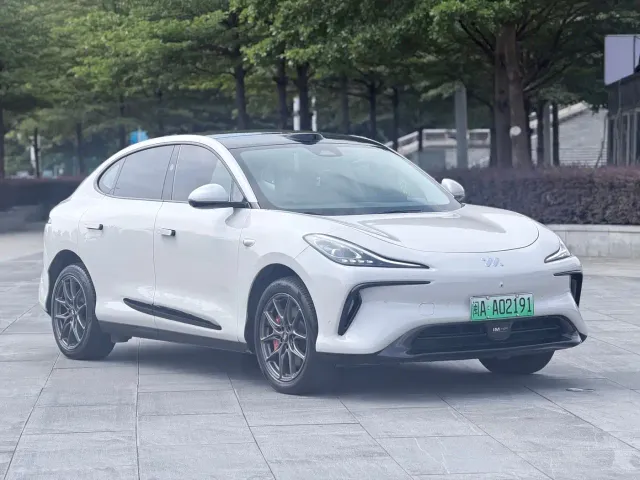 IM Motors LS6 — Фото автомобиля 3