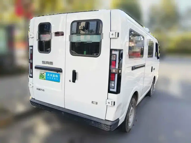 Shineray Xinyuan E3 — Фото автомобиля 5
