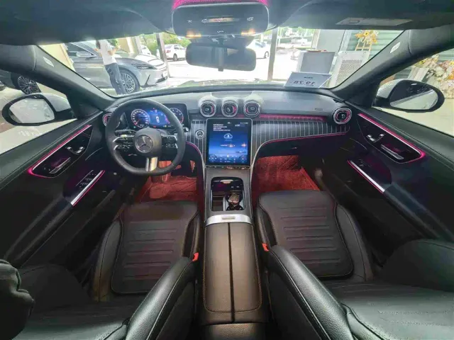 Mercedes-Benz C-Class — Фото автомобиля 5