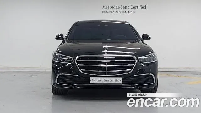Mercedes-Benz S-Class — Фото автомобиля 3