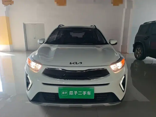 Kia KX1 — Фото автомобиля 2