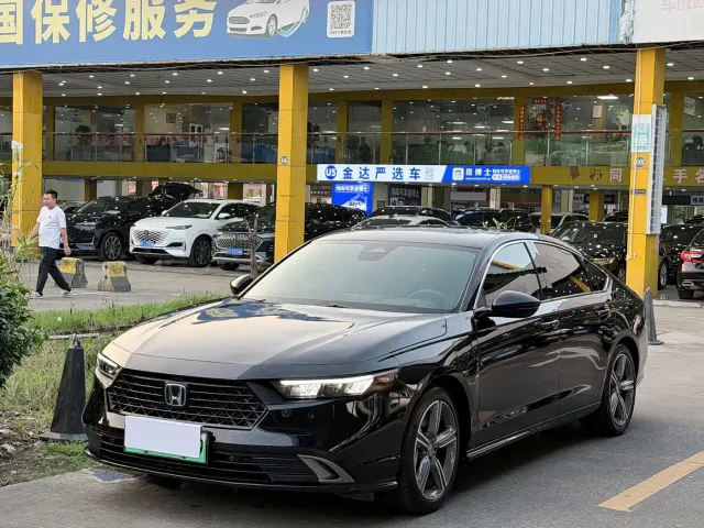 Фотография автомобиля — Honda Accord