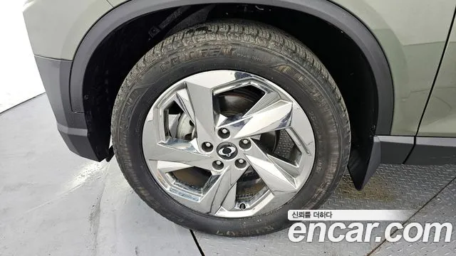 KG_Mobility_Ssangyong Rexton Новый Rexton Sport Khan Дизель 2.2 4WD — Фото автомобиля 5