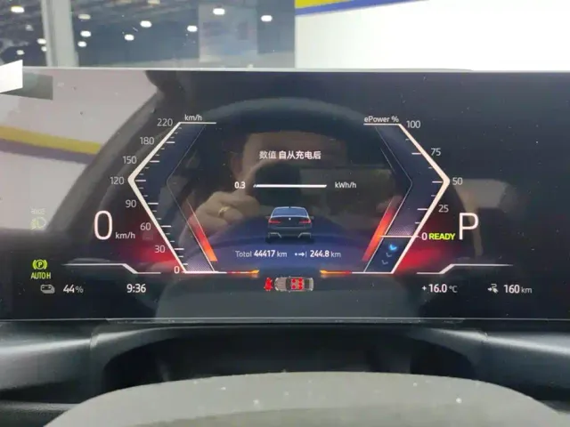 BMW i3 — Фото автомобиля 14
