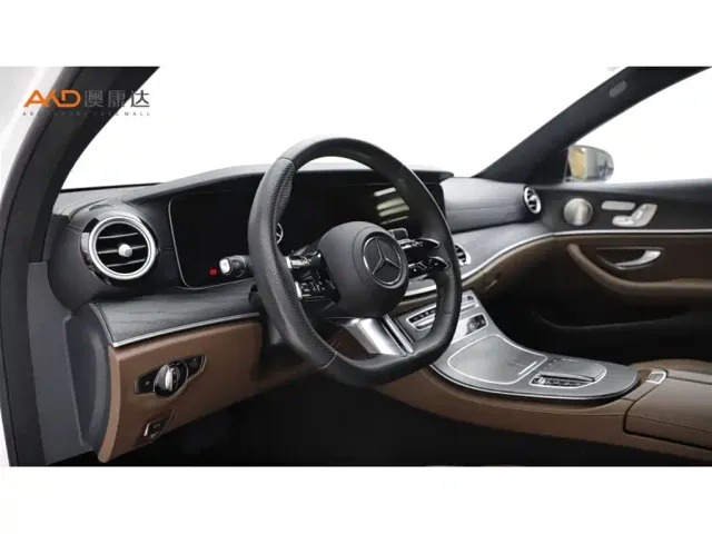 Mercedes-Benz E-Class — Фото автомобиля 6