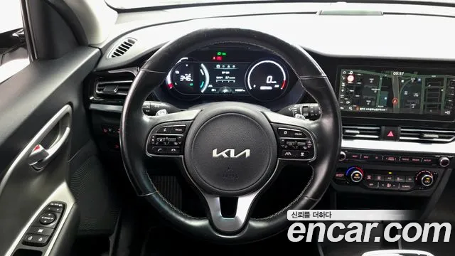 Kia Niro Niro Plus Earth — Фото автомобиля 13