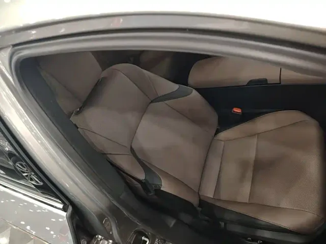 Lexus ES — Фото автомобиля 24