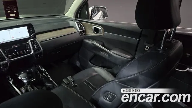 Kia Sorento Sorento 4-е поколение Дизель 2.2 2WD — Фото автомобиля 25