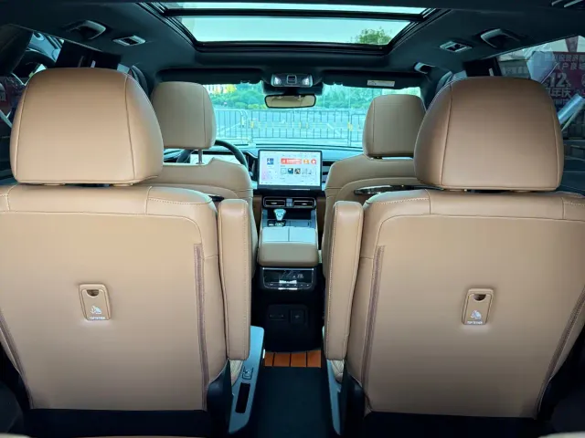 GAC Trumpchi ES9 — Фото автомобиля 18
